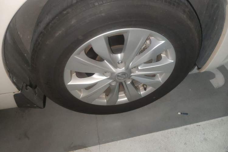 Used Nissan Teana 2018 2.0L XL Smart Upgrade Edition Right Front Wheel Hub