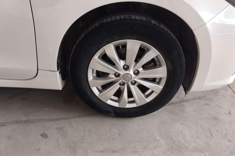Used Nissan Teana 2018 2.0L XL Smart Upgrade Edition Right Front Wheel Hub