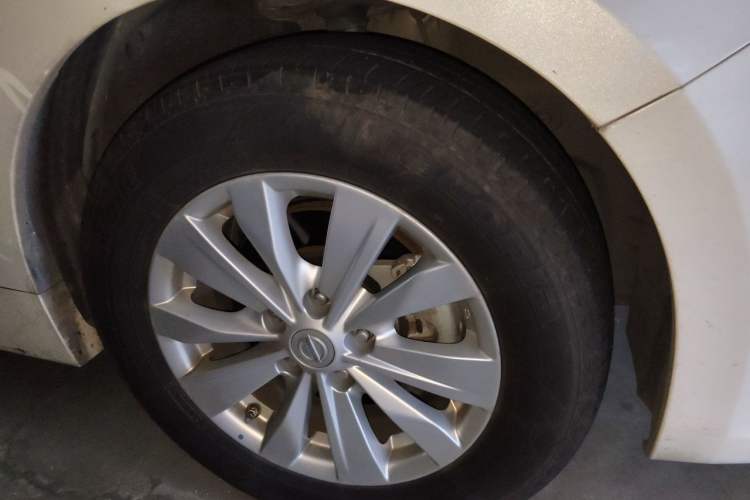 Used Nissan Teana 2018 2.0L XL Smart Upgrade Edition Right Front Wheel Hub