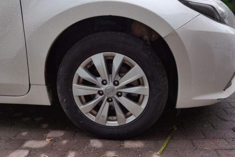 Used Nissan Teana 2018 2.0L XL Smart Upgrade Edition Right Front Wheel Hub