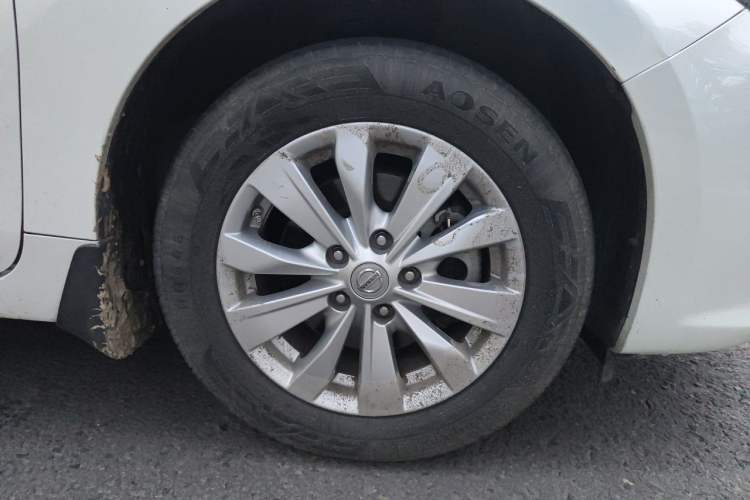 Used Nissan Teana 2018 2.0L XL Smart Upgrade Edition Right Front Wheel Hub