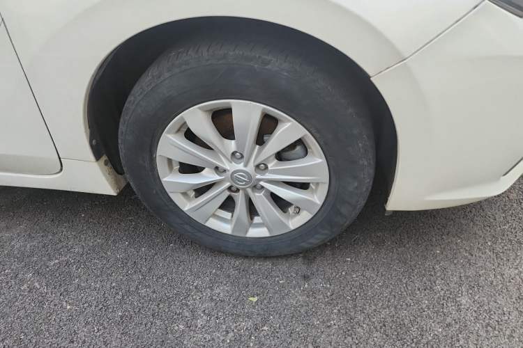 Used Nissan Teana 2018 2.0L XL Smart Upgrade Edition Right Front Wheel Hub