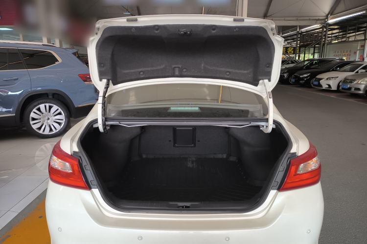 Used Nissan Teana 2018 2.0L XL Smart Upgrade Edition Trunk