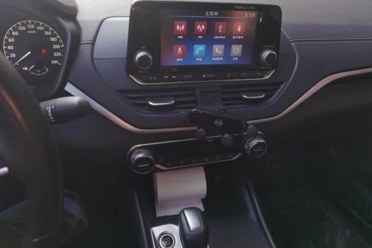 Used Nissan Teana 2019 2.0L XL Comfort Edition Audio And AC Panel
