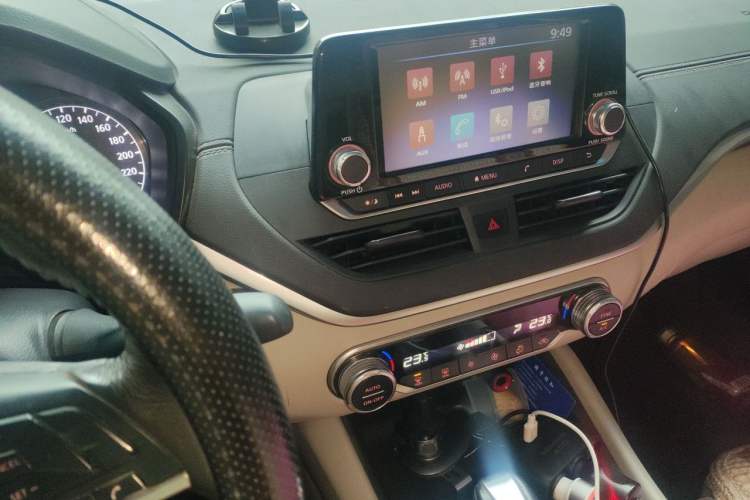 Used Nissan Teana 2019 2.0L XL Comfort Edition Audio And AC Panel