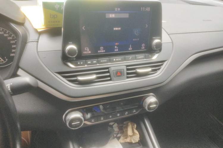 Used Nissan Teana 2019 2.0T XL Upper Smart Enjoyment Version Audio And AC Panel