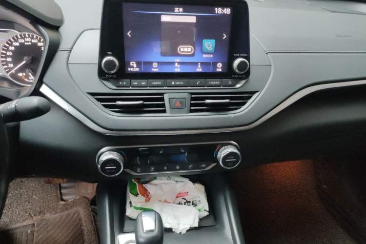 Used Nissan Teana 2019 2.0T XL Upper Smart Enjoyment Version Audio And AC Panel