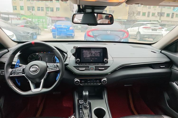 Used Nissan Teana 2019 2.0T XL Upper Smart Enjoyment Version Center Console