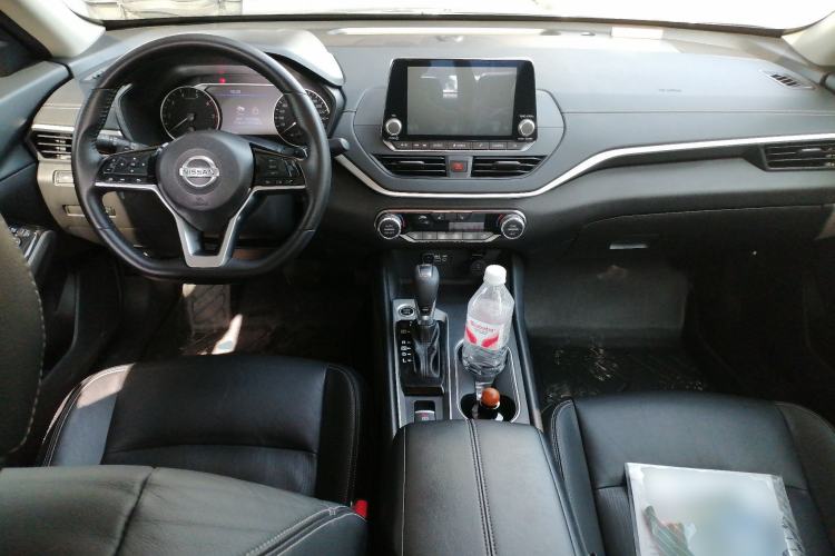 Used Nissan Teana 2019 2.0T XL Upper Smart Enjoyment Version Center Console