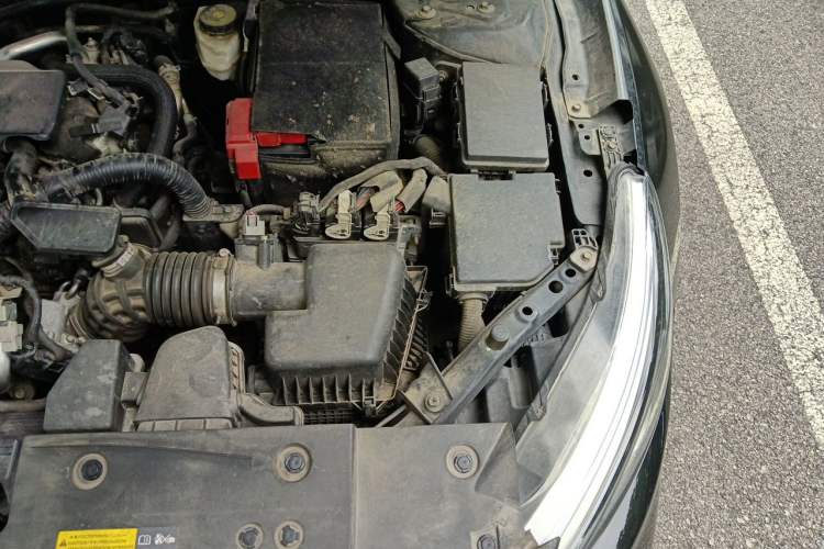 Used Nissan Teana 2019 2.0L XL Comfort Edition Engine Bay Left