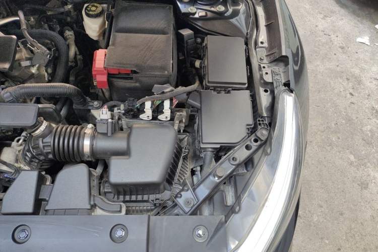 Used Nissan Teana 2019 2.0L XL Comfort Edition Engine Bay Left