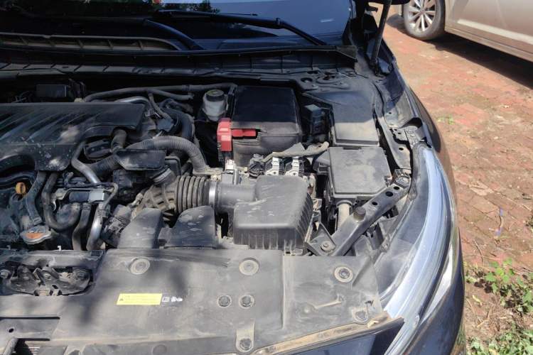 Used Nissan Teana 2019 2.0L XL Comfort Edition Engine Bay Left