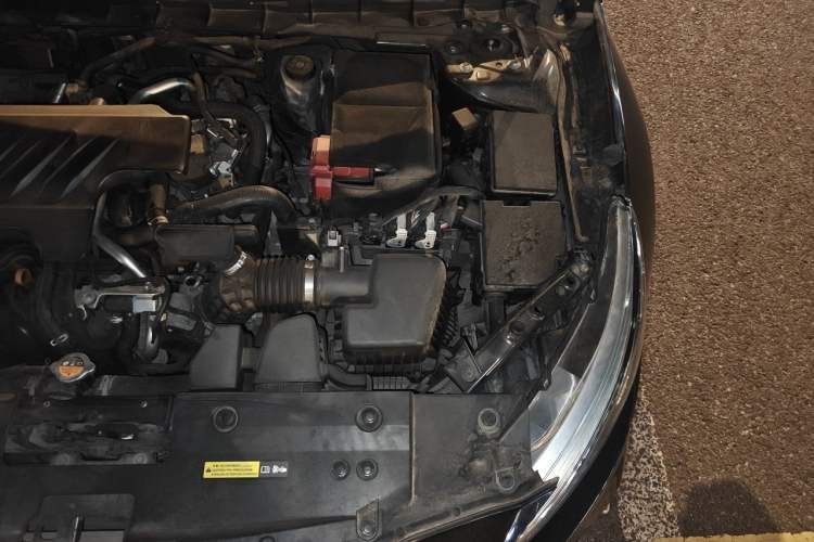 Used Nissan Teana 2019 2.0L XL Comfort Edition Engine Bay Left