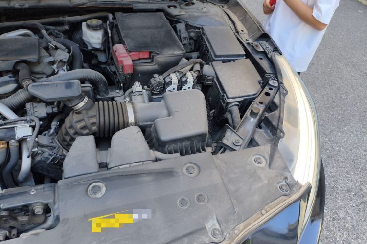 Used Nissan Teana 2019 2.0L XL Comfort Edition Engine Bay Left