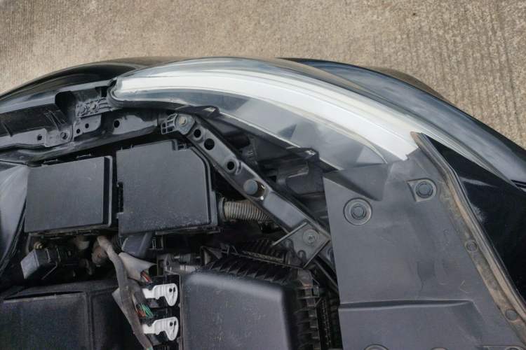 Used Nissan Teana 2019 2.0L XL Comfort Edition Engine Bay Left