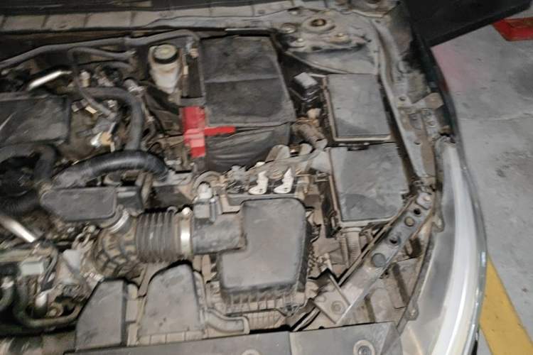 Used Nissan Teana 2019 2.0L XL Comfort Edition Engine Bay Left