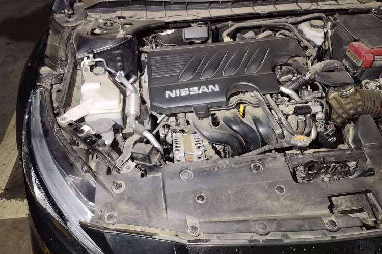 Used Nissan Teana 2019 2.0L XL Comfort Edition Engine Bay Right