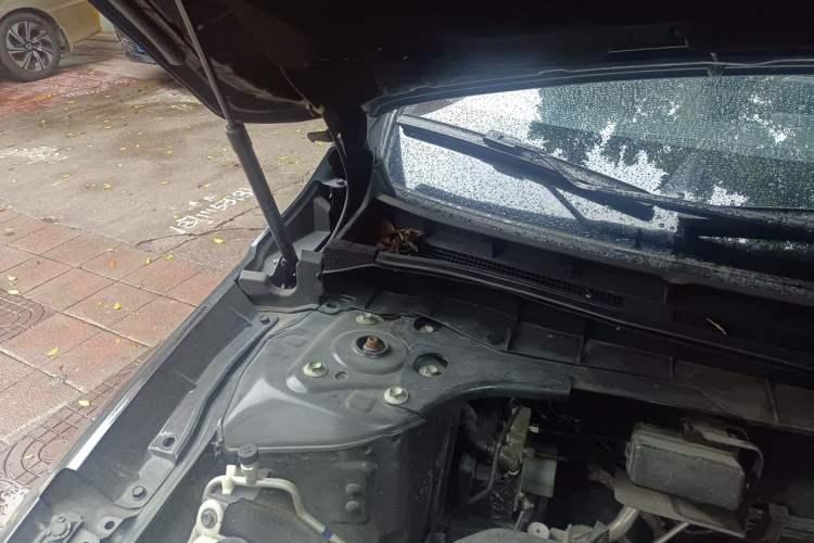 Used Nissan Teana 2019 2.0L XL Upper SmartDrive Version Engine Bay Right