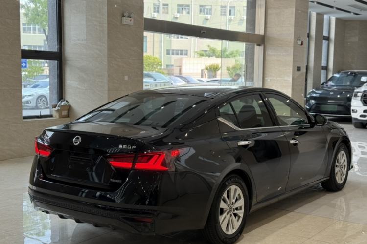 Used Nissan Teana 2019 2.0L XL Comfort Edition Exterior 4