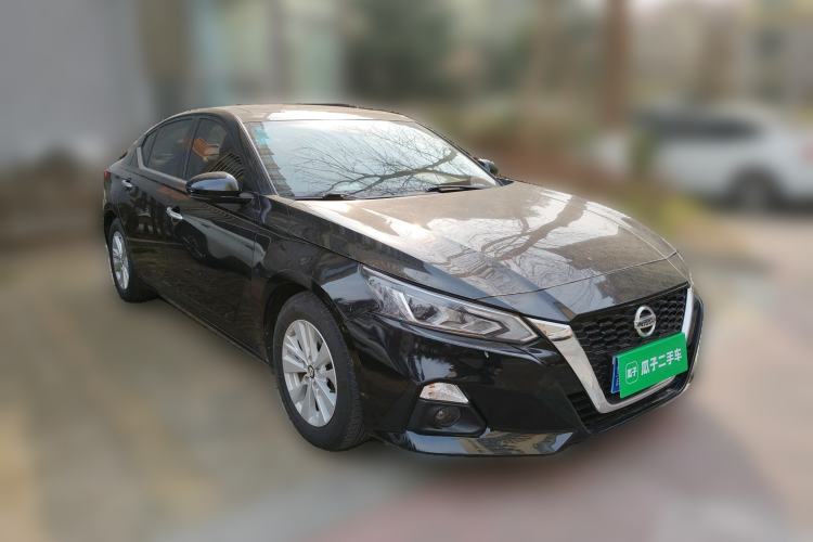 Used Nissan Teana 2019 2.0L XL Comfort Edition Front Right 45 Deg