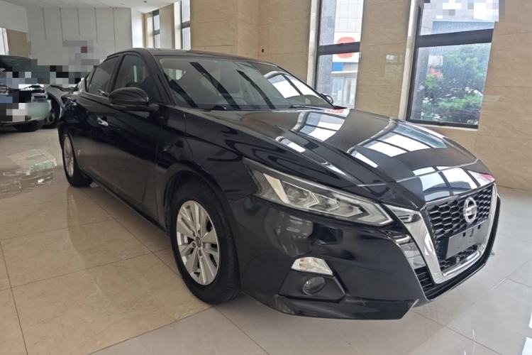 Used Nissan Teana 2019 2.0L XL Comfort Edition Front Right 45 Deg
