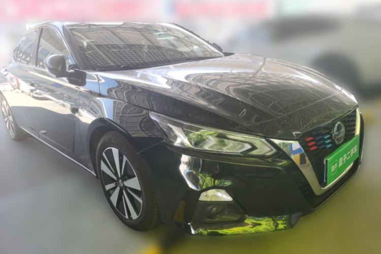 Used Nissan Teana 2019 2.0L XL Upper SmartDrive Version Front Right 45 Deg