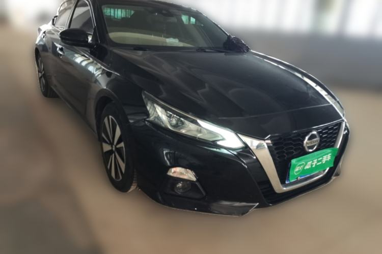 Used Nissan Teana 2019 2.0L XL Upper SmartDrive Version Front Right 45 Deg
