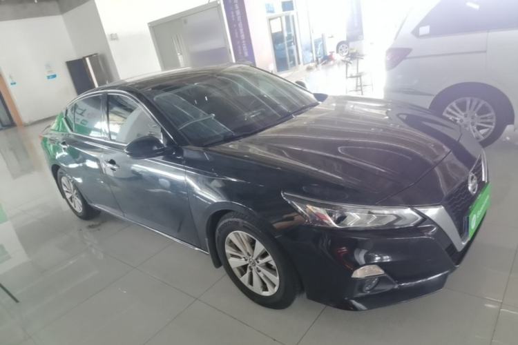 Used Nissan Teana 2019 2.0L XL Comfort Edition Front Right 45 Deg