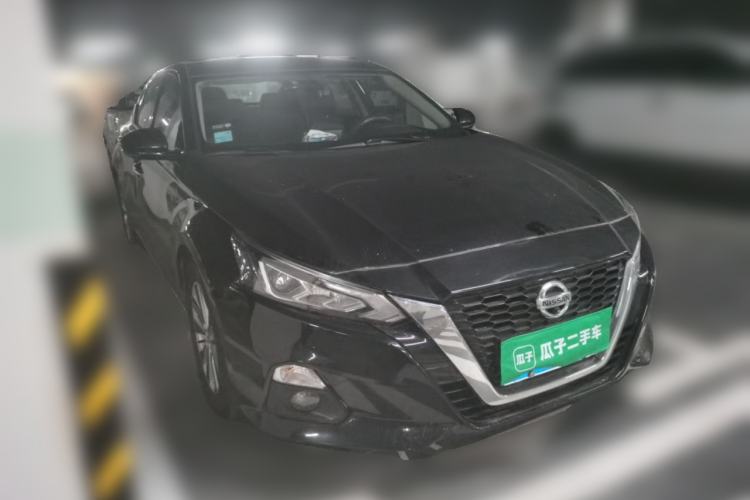 Used Nissan Teana 2019 2.0L XL Comfort Edition Front Right 45 Deg