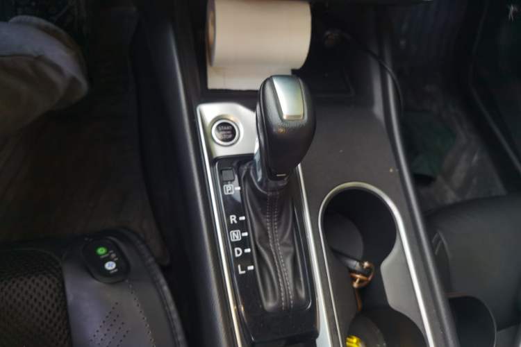 Used Nissan Teana 2019 2.0L XL Comfort Edition Gear Lever