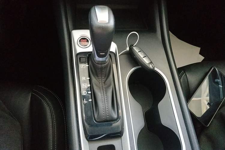 Used Nissan Teana 2019 2.0T XL Upper Smart Enjoyment Version Gear Lever