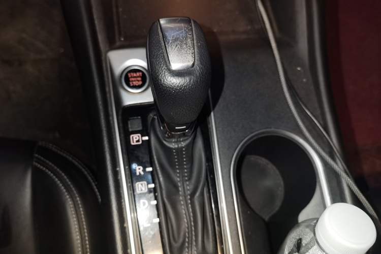 Used Nissan Teana 2019 2.0L XL Comfort Edition Gear Lever