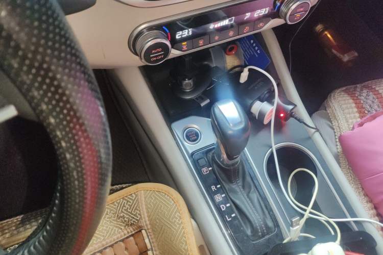 Used Nissan Teana 2019 2.0L XL Comfort Edition Gear Lever