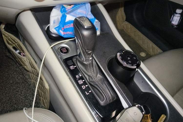 Used Nissan Teana 2019 2.0L XL Comfort Edition Gear Lever