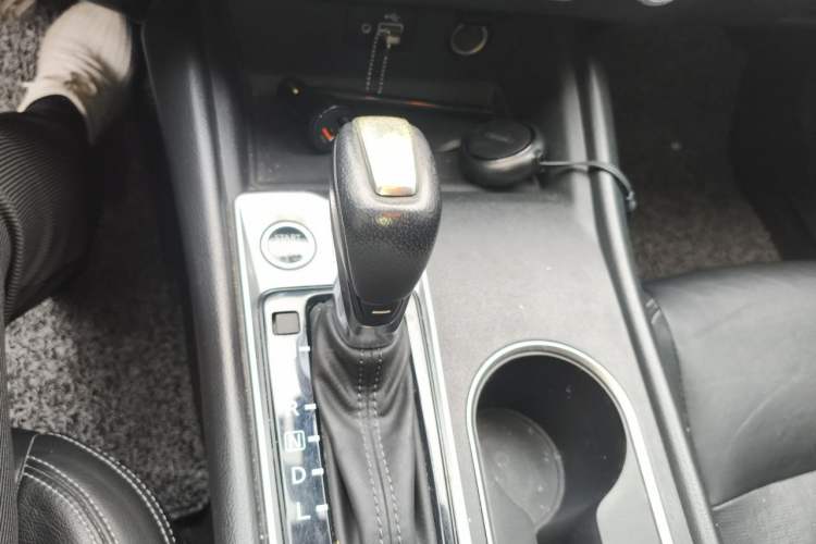 Used Nissan Teana 2019 2.0L XL Comfort Edition Gear Lever