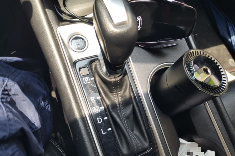 Used Nissan Teana 2019 2.0L XL Comfort Edition Gear Lever