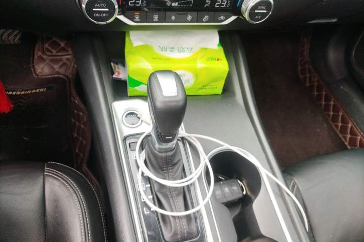Used Nissan Teana 2019 2.0L XL Comfort Edition Gear Lever