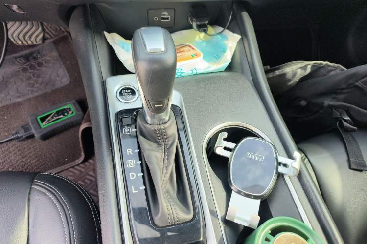 Used Nissan Teana 2019 2.0L XL Comfort Edition Gear Lever