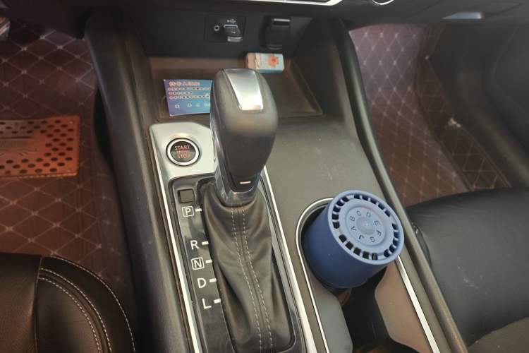 Used Nissan Teana 2019 2.0L XL Comfort Edition Gear Lever