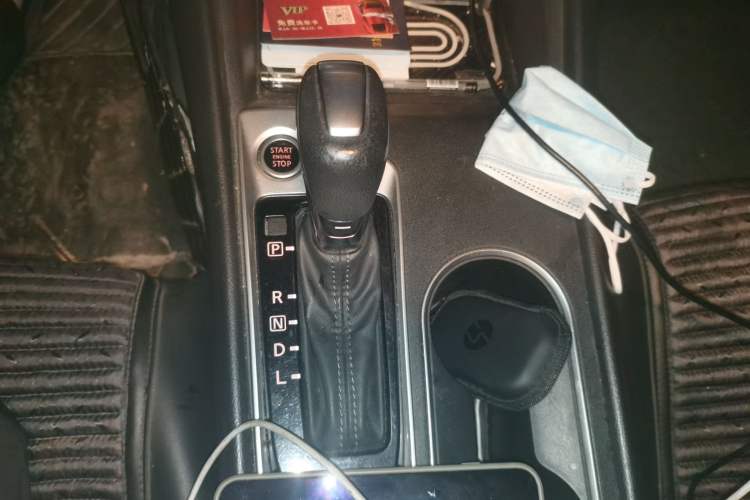 Used Nissan Teana 2019 2.0L XL Comfort Edition Gear Lever