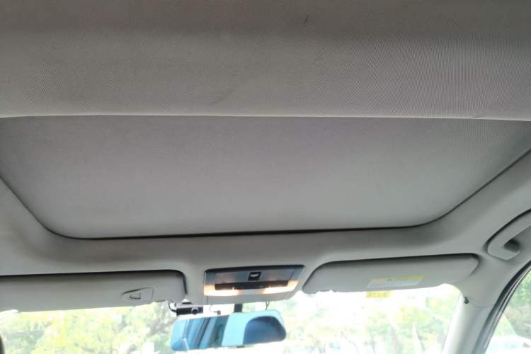 Used Nissan Teana 2019 2.0L XL Comfort Edition Headliner