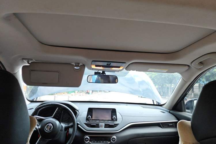 Used Nissan Teana 2019 2.0L XL Comfort Edition Headliner