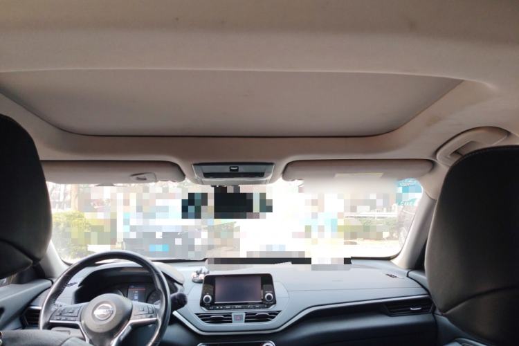 Used Nissan Teana 2019 2.0L XL Comfort Edition Headliner