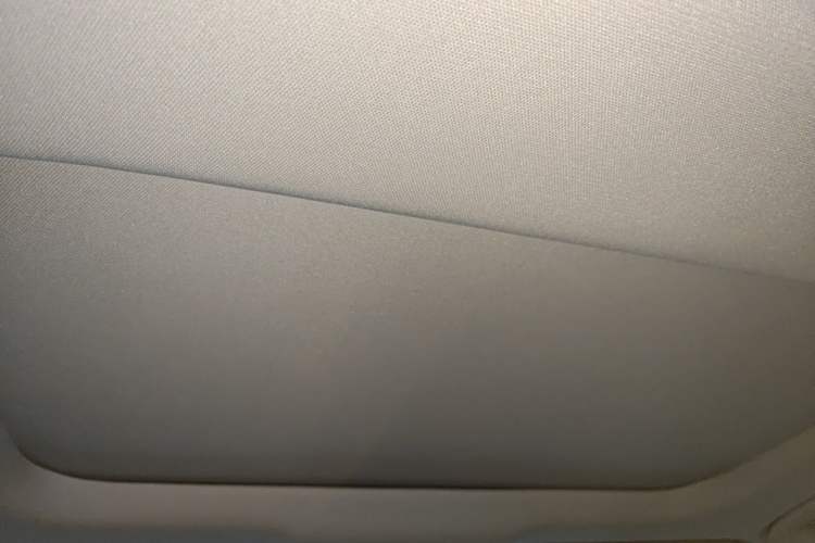 Used Nissan Teana 2019 2.0L XL Comfort Edition Headliner