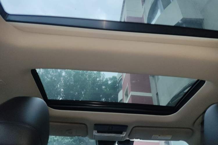 Used Nissan Teana 2019 2.0T XL Upper Smart Enjoyment Version Headliner