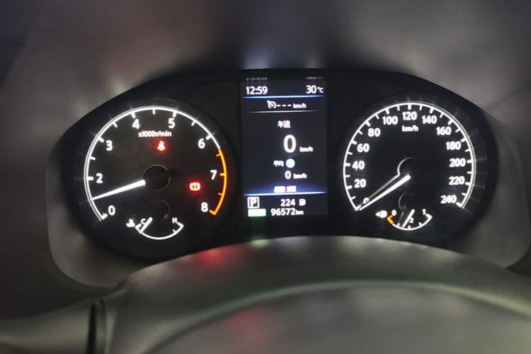 Used Nissan Teana 2019 2.0L XL Comfort Edition Instrument Cluster