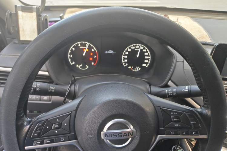 Used Nissan Teana 2019 2.0L XL Comfort Edition Instrument Cluster