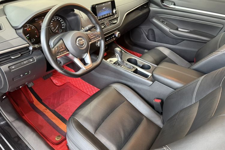 Used Nissan Teana 2019 2.0L XL Comfort Edition Interior 1