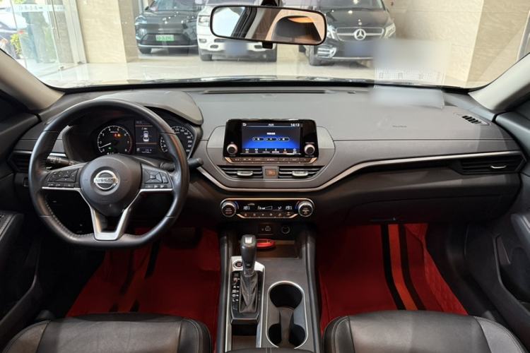 Used Nissan Teana 2019 2.0L XL Comfort Edition Interior 5