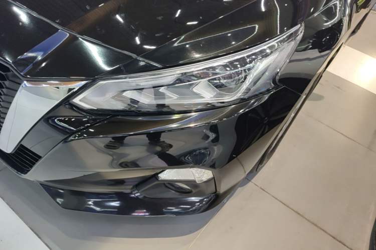 Used Nissan Teana 2019 2.0L XL Comfort Edition Left Front Headlight